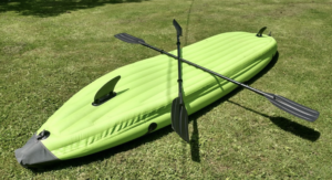 Outdoor Tuff Stinger 4 OTF-4252PK Kayak de sport gonflable pour deux personnes avec pagaie rotative et pompe